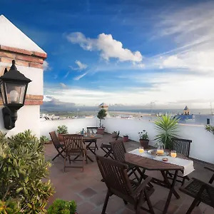 Hotel Restaurante Blanco Y **