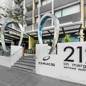 Oaks On Margaret Brisbane